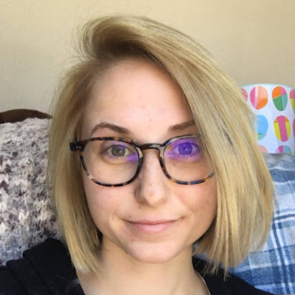Meet your Posher, Jacqueline